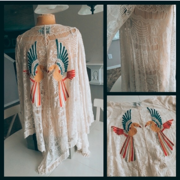 Embroidered Bohemian Crochet Kimono Duster - Picture 8 of 10
